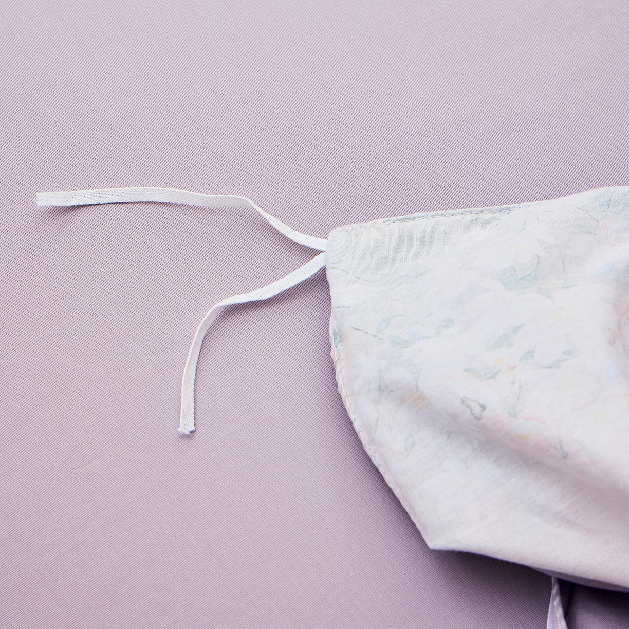 91家纺网 家纺一手货源 找家纺 元元家居（元元被业） 2026新款全棉纯棉13372床盖款四件套-印花款 时光