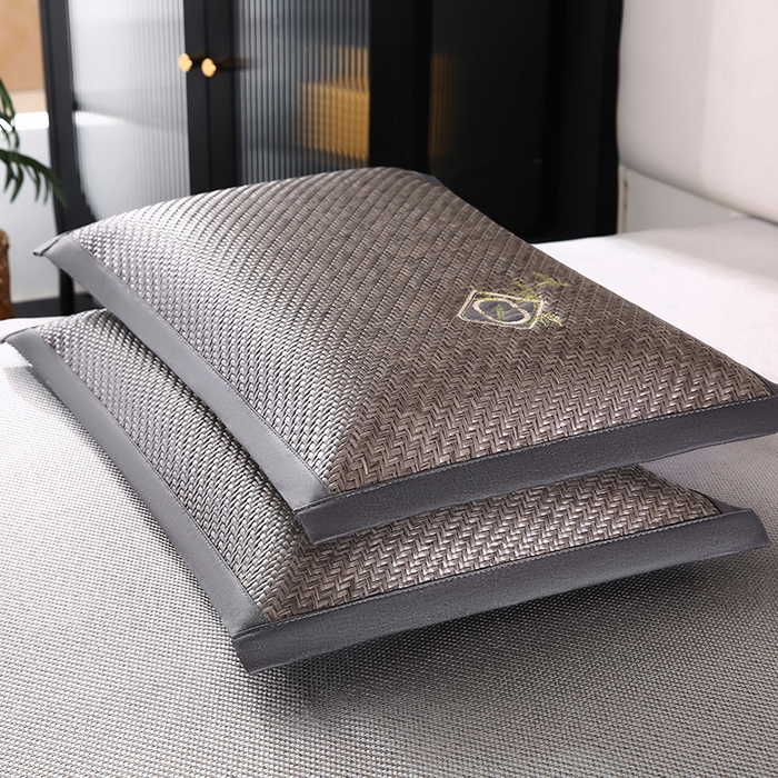 91家纺网 家纺一手货源 找家纺 小牛席业 2026新款PE冷感霸王藤夏凉枕套单枕套枕套单件【轻奢竹韵】 灰色