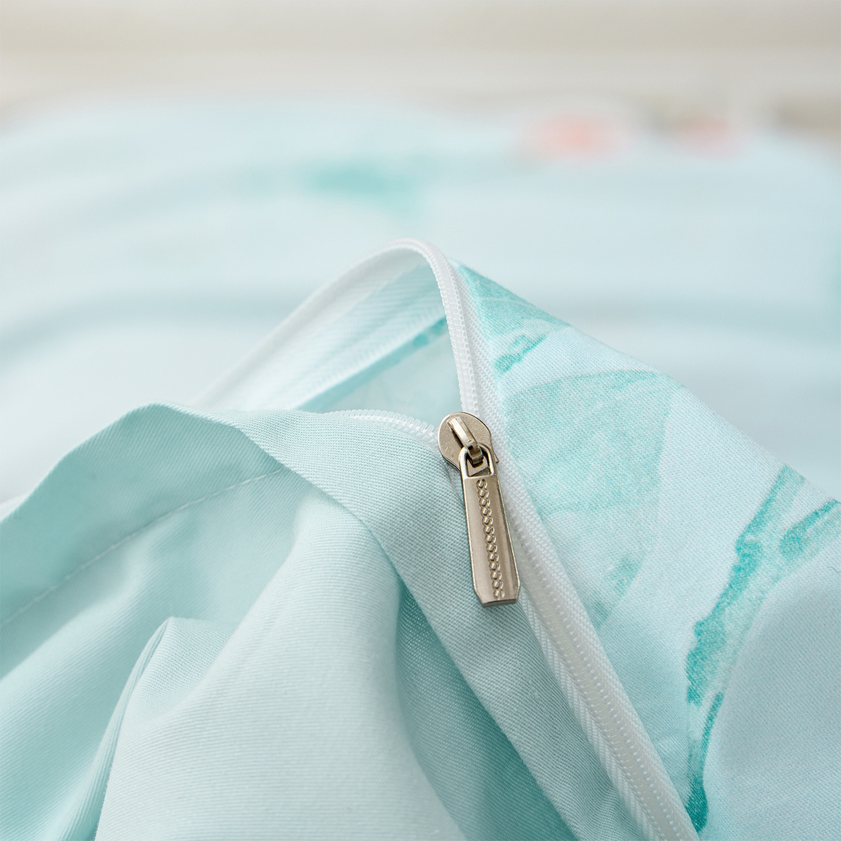 91家纺网 家纺一手货源 找家纺 元元家居（元元被业） 2026新款全棉纯棉13372床盖款四件套-印花款 有枝