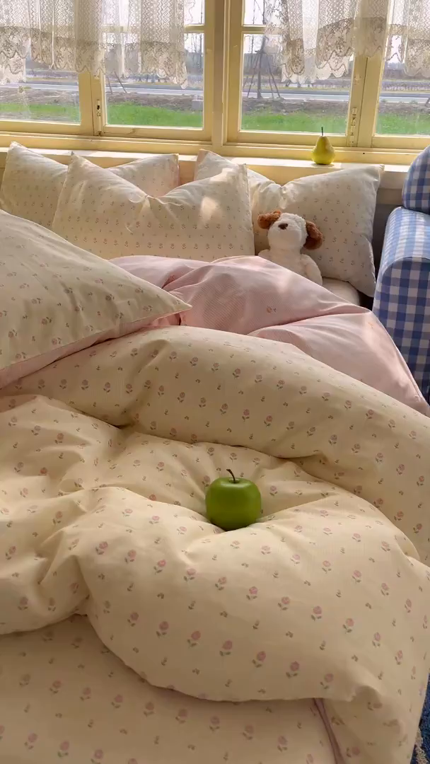 91家纺网 家纺一手货源 找家纺 简约家纺 2026新款全棉斜纹12868四件套系列 恬淡小花