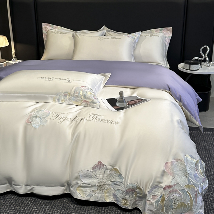 91家纺网 家纺一手货源 找家纺 润锦云 2026新款高支高密刺绣四件套-花溪系列 花溪-奶昔白＋紫