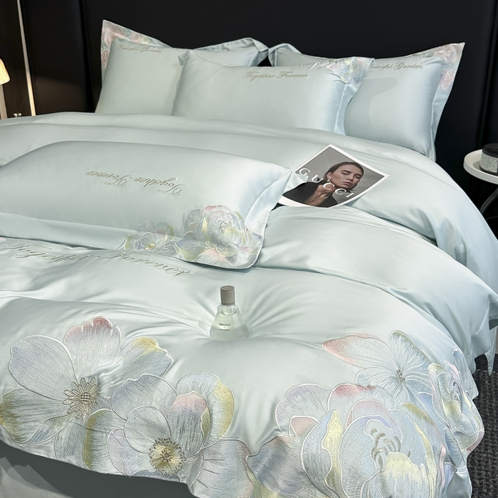 91家纺网 家纺一手货源 找家纺 润锦云 2026新款高支高密刺绣四件套-花溪系列 花溪-天空蓝