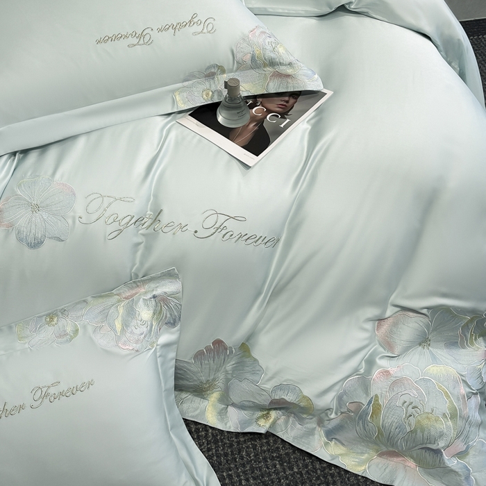 91家纺网 家纺一手货源 找家纺 润锦云 2026新款高支高密刺绣四件套-花溪系列 花溪-天空蓝