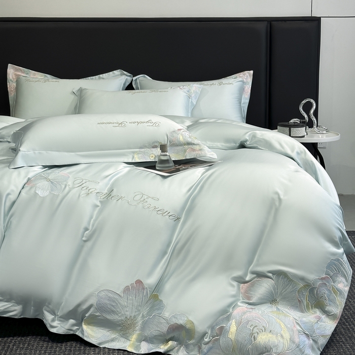 91家纺网 家纺一手货源 找家纺 润锦云 2026新款高支高密刺绣四件套-花溪系列 花溪-天空蓝