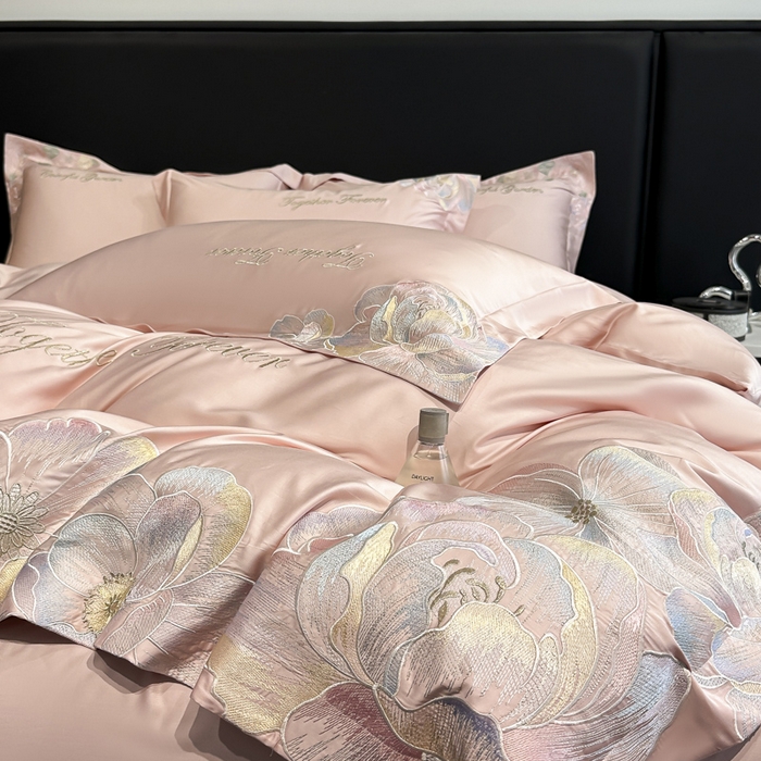 91家纺网 家纺一手货源 找家纺 润锦云 2026新款高支高密刺绣四件套-花溪系列 花溪-樱花粉