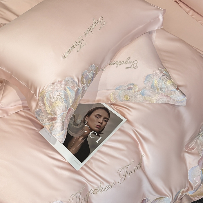 91家纺网 家纺一手货源 找家纺 润锦云 2026新款高支高密刺绣四件套-花溪系列 花溪-樱花粉