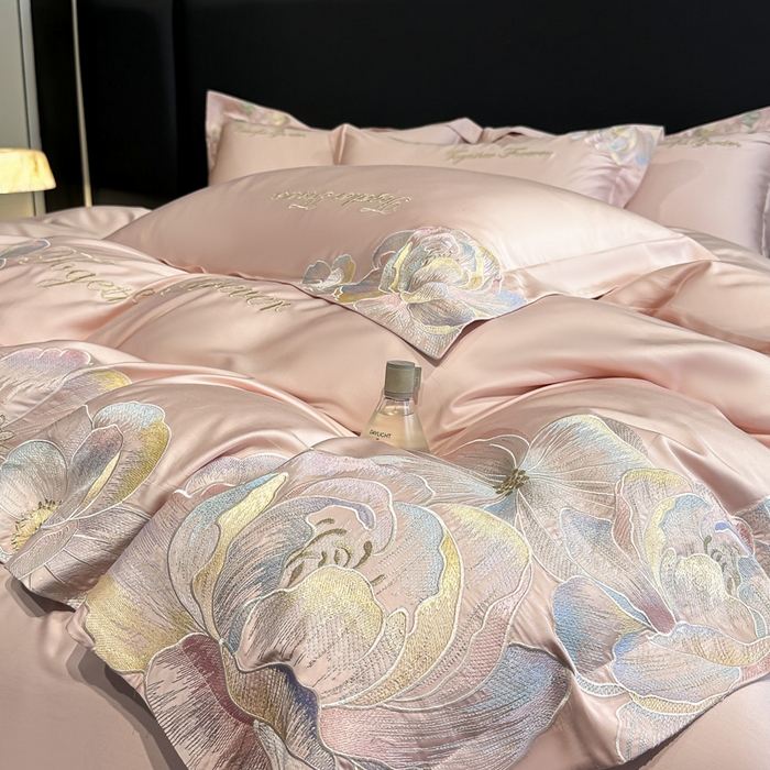 91家纺网 家纺一手货源 找家纺 润锦云 2026新款高支高密刺绣四件套-花溪系列 花溪-樱花粉