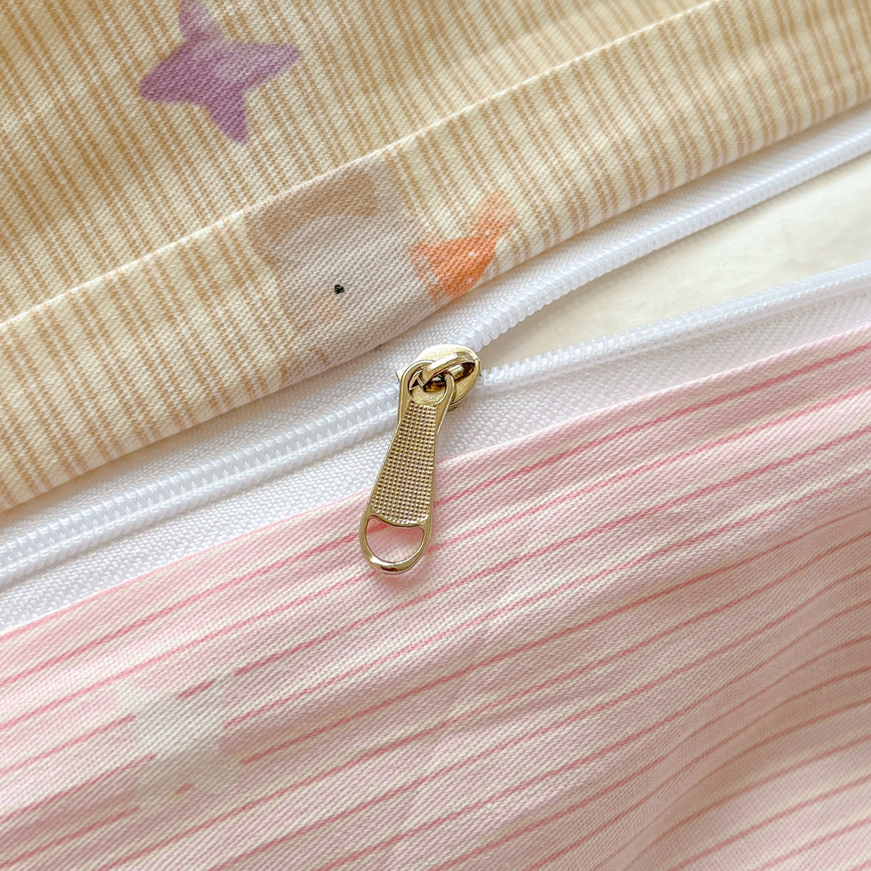 91家纺网 家纺一手货源 找家纺 简约家纺 2026新款全棉斜纹12868四件套系列 星小象-米