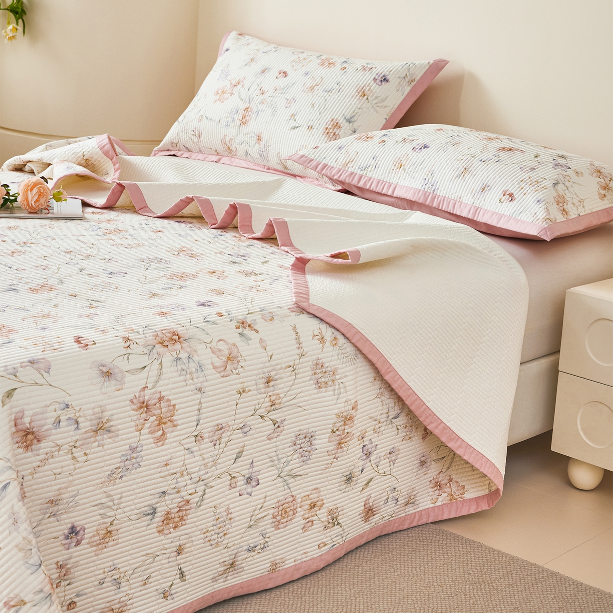 91家纺网 家纺一手货源 找家纺 元元家居（元元被业） 2026新款全棉纯棉13372系列夹棉枕套单件枕套单品单枕套-印花款 春晓米