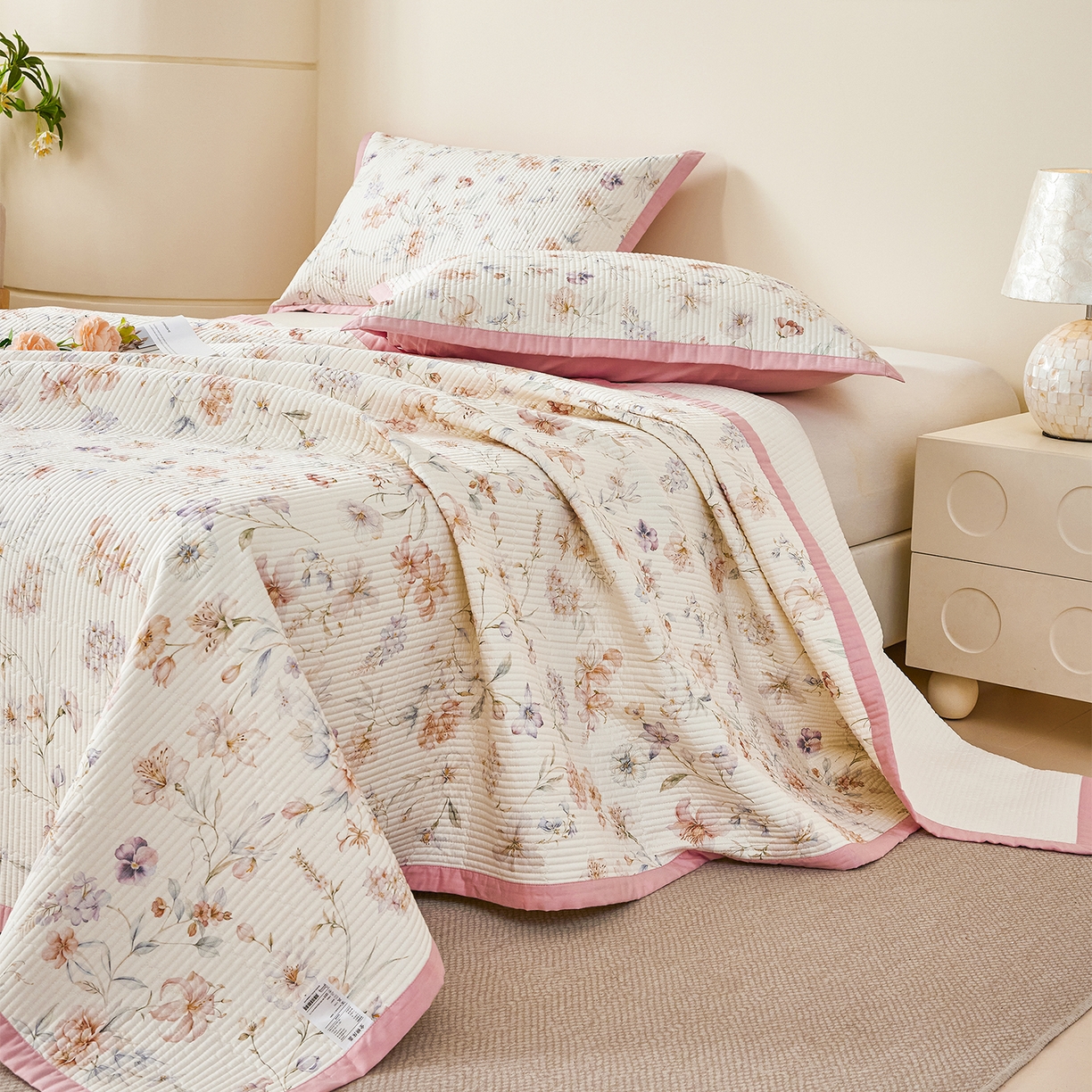 91家纺网 家纺一手货源 找家纺 元元家居（元元被业） 2026新款全棉纯棉13372系列夹棉枕套单件枕套单品单枕套-印花款 春晓米