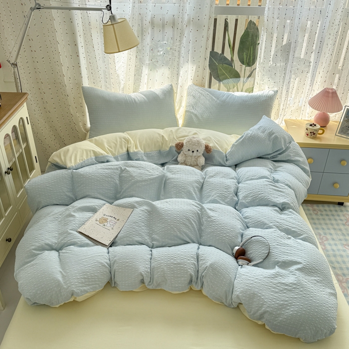 91家纺网 家纺一手货源 找家纺 雨帆家纺 2026新款时尚双拼泡芙纱四件套系列 泡芙纱蓝+芝士