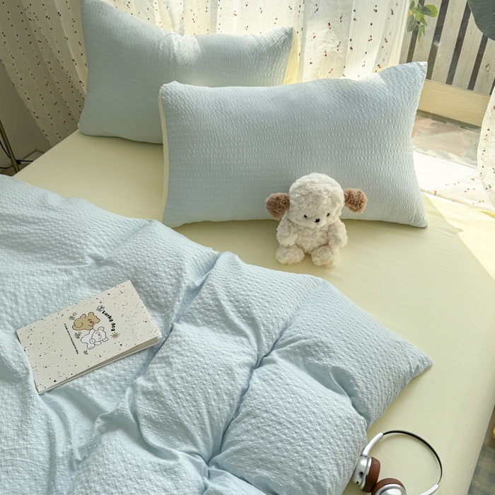 91家纺网 家纺一手货源 找家纺 雨帆家纺 2026新款时尚双拼泡芙纱四件套系列 泡芙纱蓝+芝士