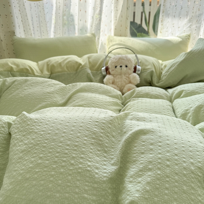 91家纺网 家纺一手货源 找家纺 雨帆家纺 2026新款时尚双拼泡芙纱四件套系列 泡芙纱绿+绿