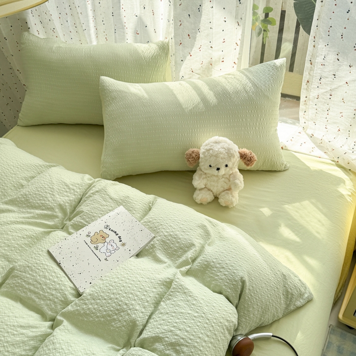 91家纺网 家纺一手货源 找家纺 雨帆家纺 2026新款时尚双拼泡芙纱四件套系列 泡芙纱绿+绿