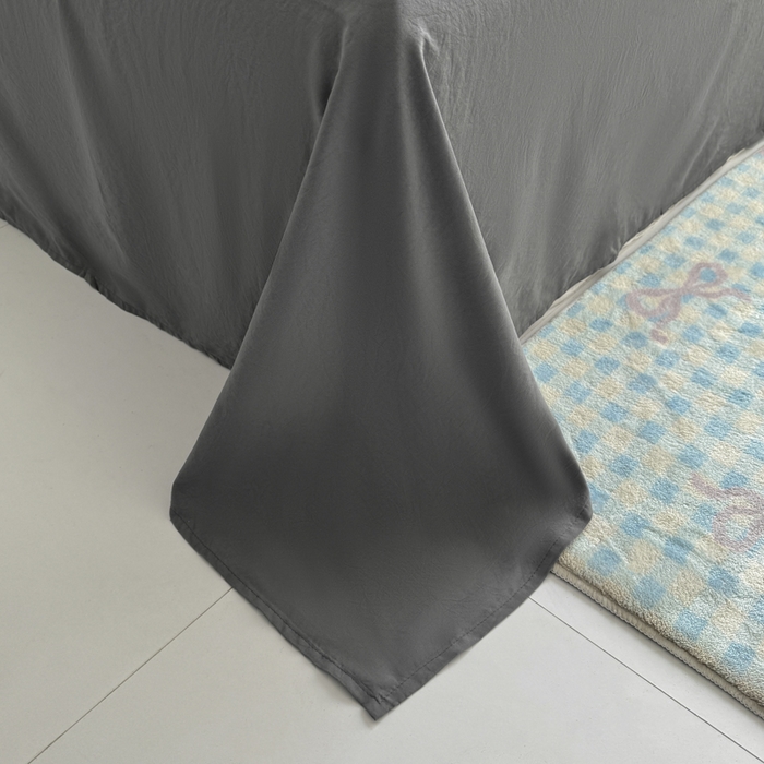 91家纺网 家纺一手货源 找家纺 雨帆家纺 2026新款时尚双拼泡芙纱四件套系列 泡芙纱米白+灰