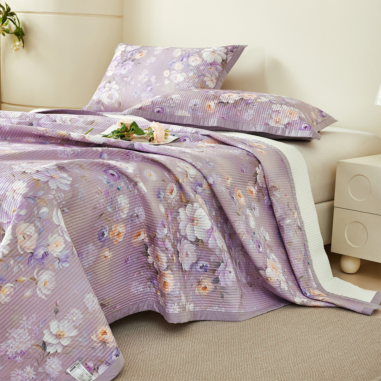 91家纺网 家纺一手货源 找家纺 元元家居（元元被业） 2026新款全棉纯棉13372系列床盖单件床盖单品单床盖-印花款 花漾紫