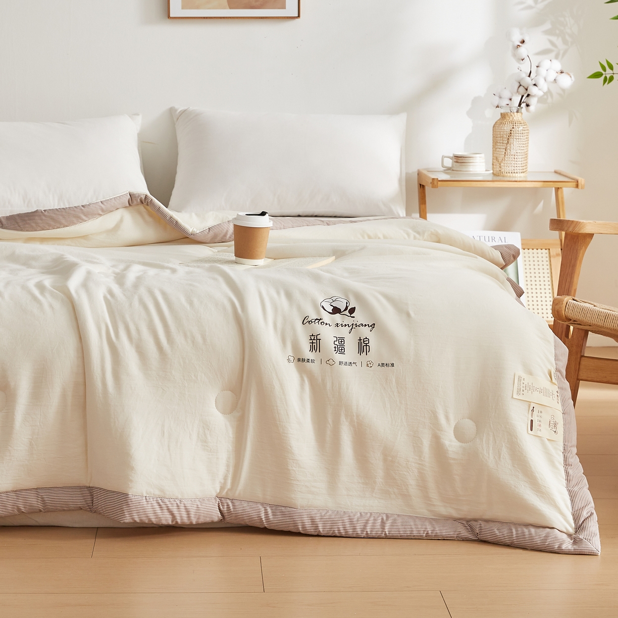 91家纺网 家纺一手货源 找家纺 帕芬鸟家纺 2026新款100%棉花夏被纯色系列 白咖条