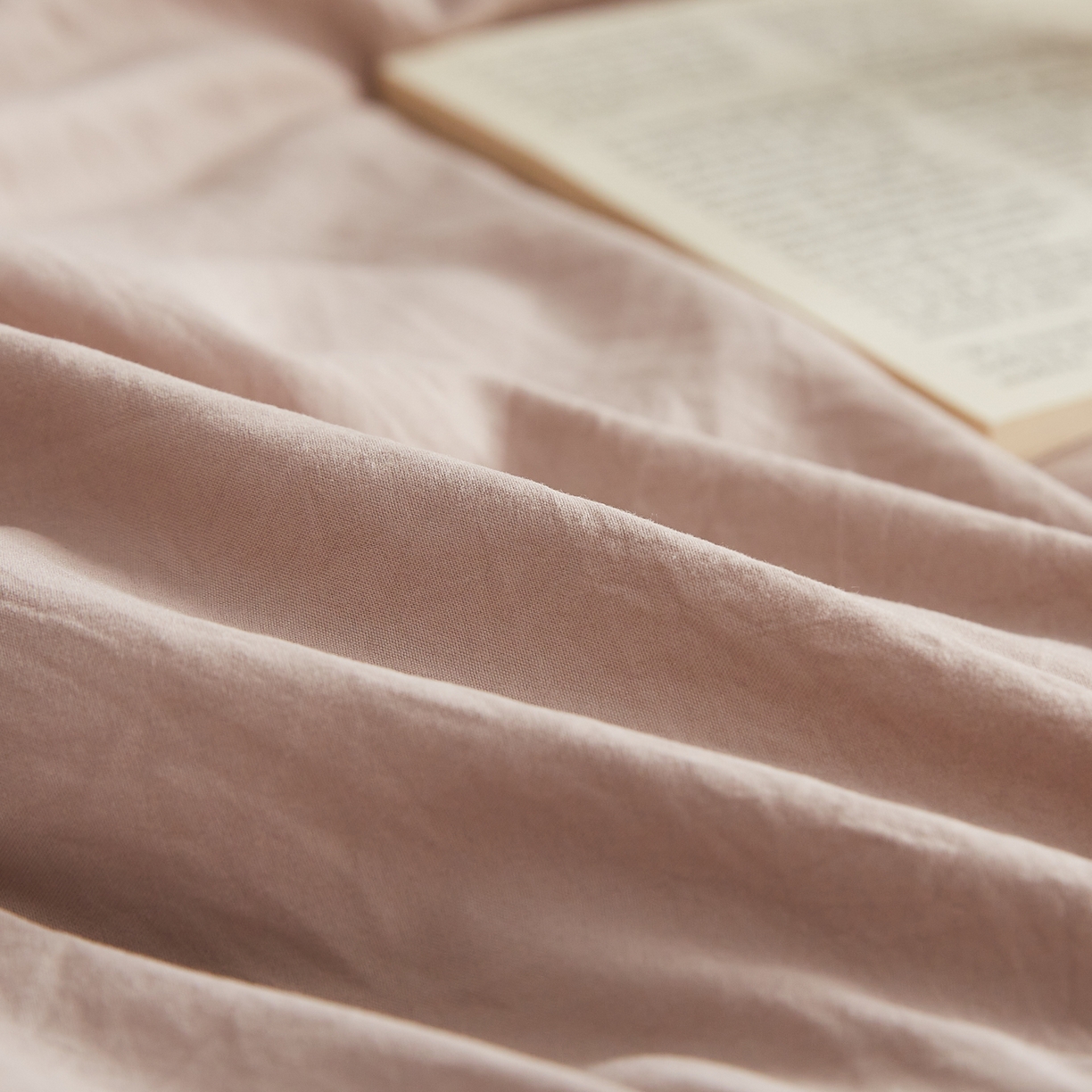 91家纺网 家纺一手货源 找家纺 帕芬鸟家纺 2026新款100%棉花夏被纯色系列 奶油咖