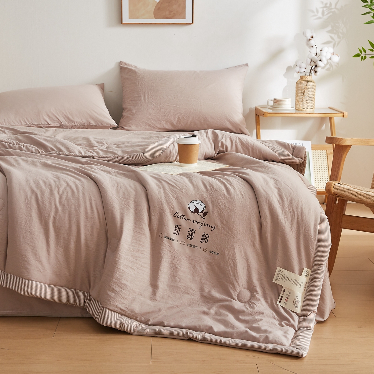 91家纺网 家纺一手货源 找家纺 帕芬鸟家纺 2026新款100%棉花夏被纯色系列 奶油咖