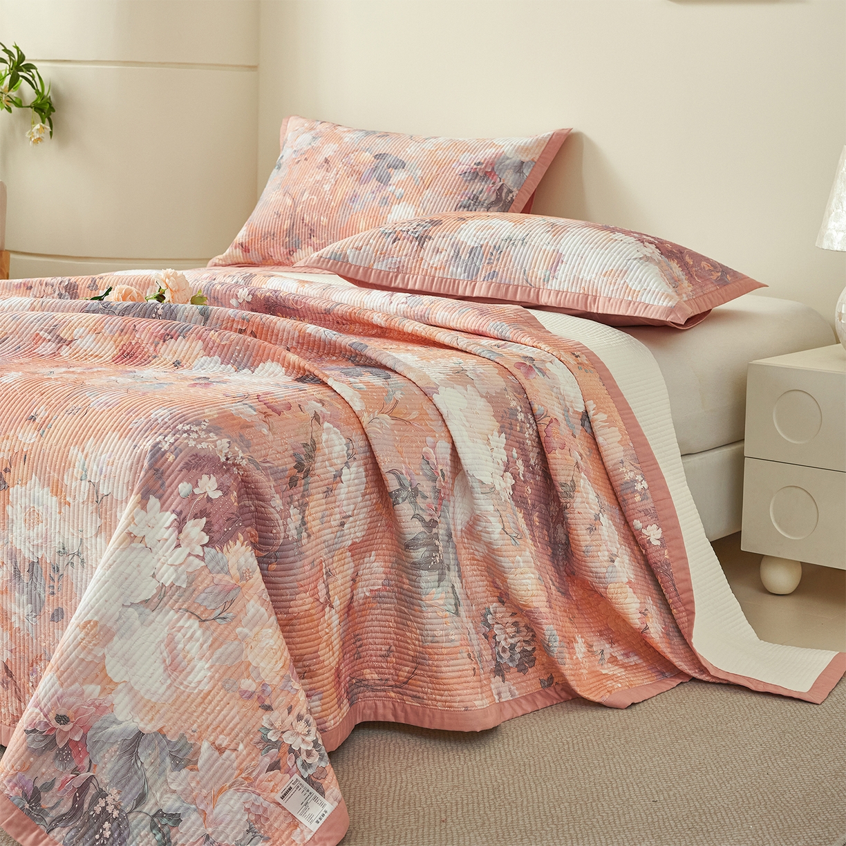 91家纺网 家纺一手货源 找家纺 元元家居（元元被业） 2026新款全棉纯棉13372系列床盖单件床盖单品单床盖-印花款 惊艳