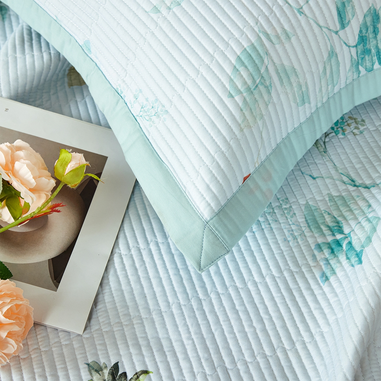 91家纺网 家纺一手货源 找家纺 元元家居（元元被业） 2026新款全棉纯棉13372系列床盖单件床盖单品单床盖-印花款 有枝