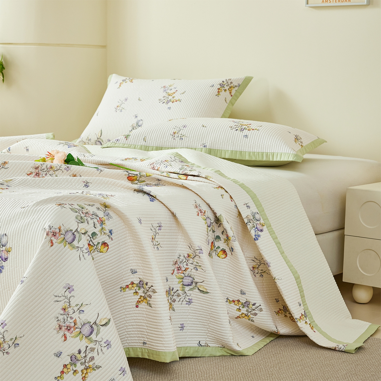 91家纺网 家纺一手货源 找家纺 元元家居（元元被业） 2026新款全棉纯棉13372系列床盖单件床盖单品单床盖-印花款 知夏