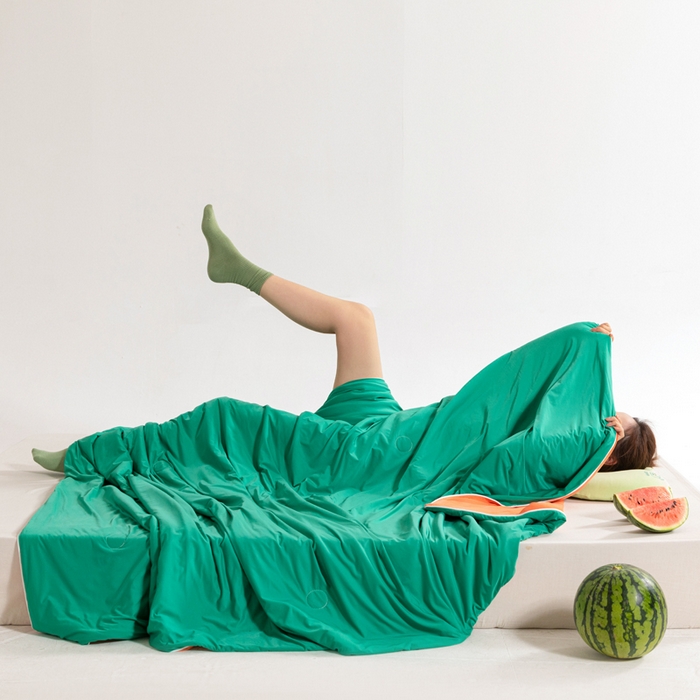 91家纺网 家纺一手货源 找家纺 帕芬鸟家纺 2026新款凉感丝夏被高支高密凉感丝夏被排湿透气凉感丝西瓜夏被 凉凉西瓜-绿配红