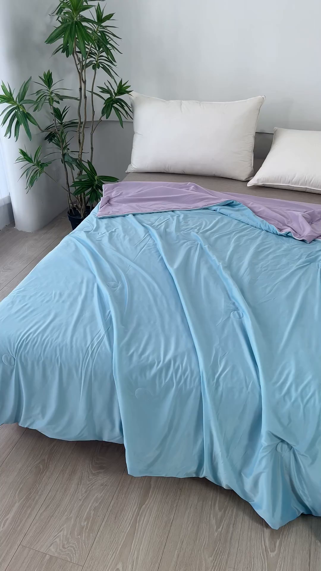 91家纺网 家纺一手货源 找家纺 帕芬鸟家纺 2026新款凉感丝夏被高支高密凉感丝夏被排湿透气凉感丝西瓜夏被 冰淇淋-紫配蓝