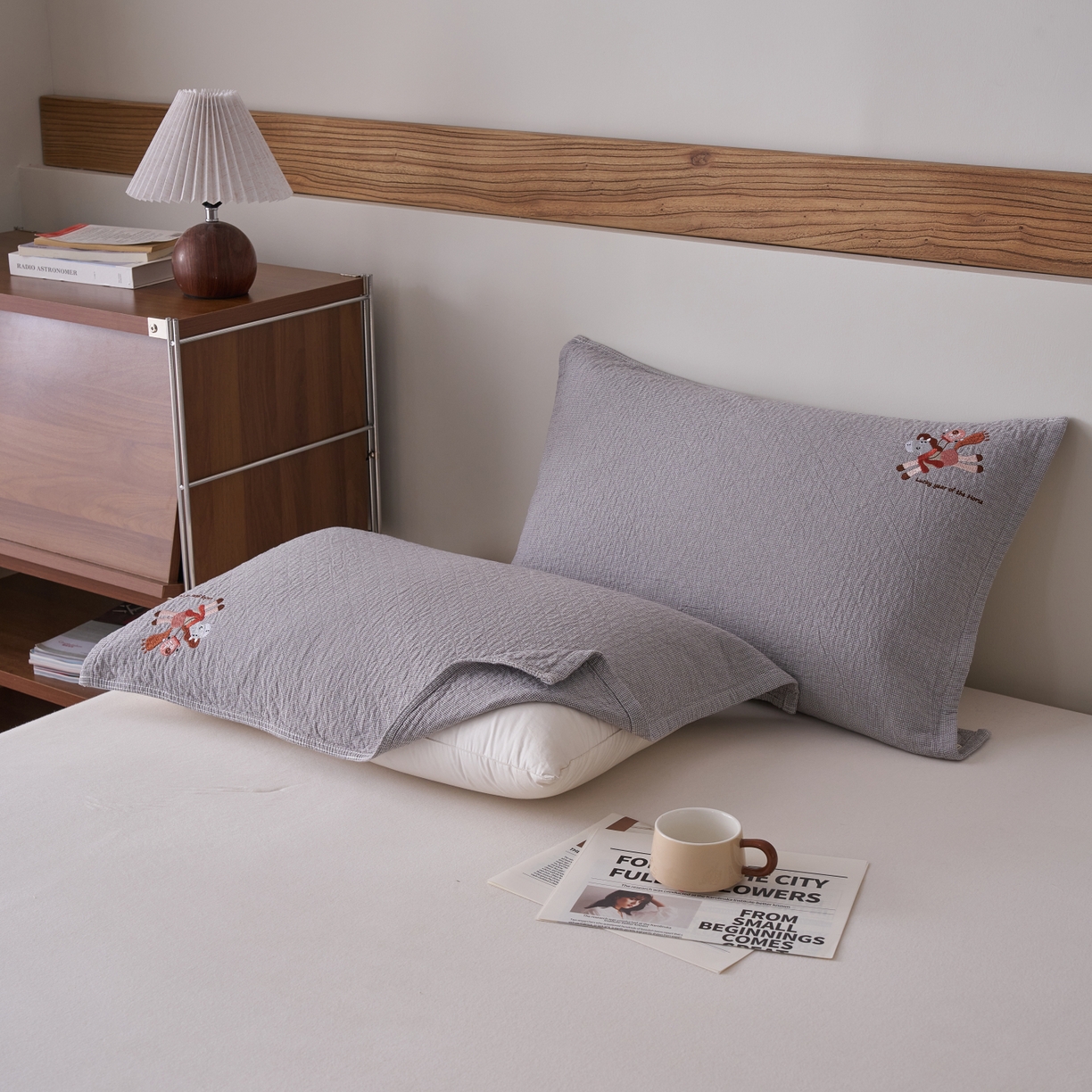 91家纺网 家纺一手货源 找家纺 （总）百寐 2026年3月全棉吸汗卡通刺绣吸汗纯棉枕巾简约机洗