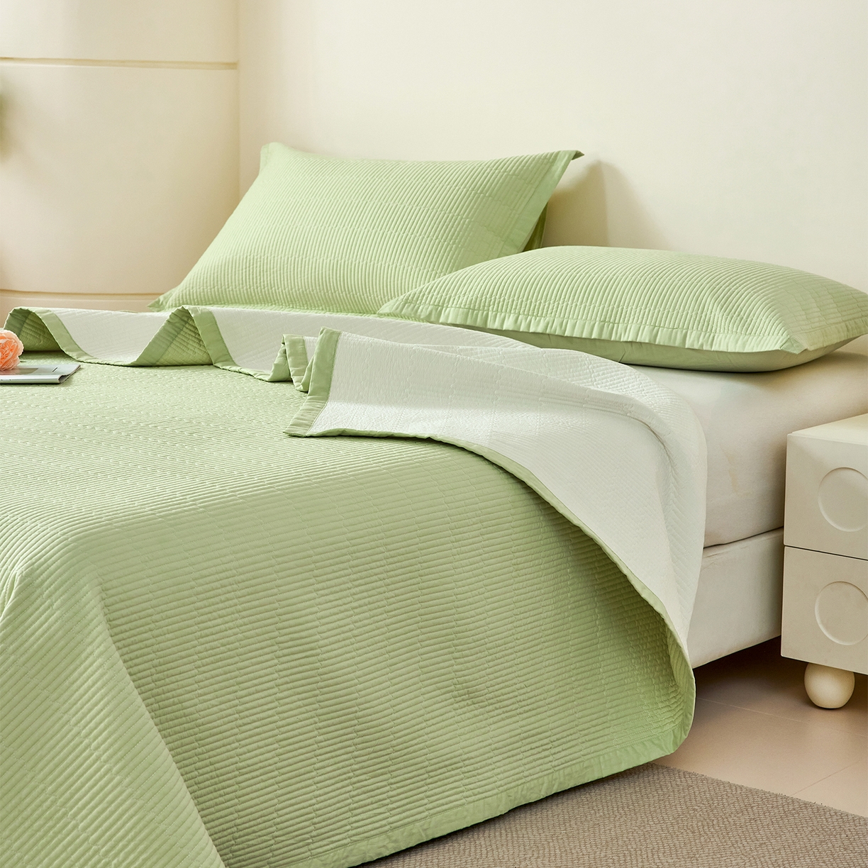 91家纺网 家纺一手货源 找家纺 元元家居（元元被业） 2026新款全棉纯棉13372系列床盖单件床盖单品单床盖-纯色款 麦田绿