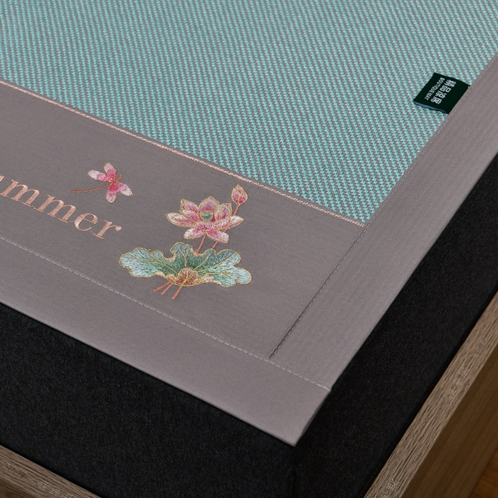 91家纺网 家纺一手货源 找家纺 （总）娜朵家纺 2026新款荷塘月色冰藤双面席-床席款