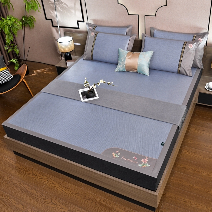 91家纺网 家纺一手货源 找家纺 娜朵家纺 2026新款荷塘月色冰藤双面席-床席款 荷塘月色-冰藤湖蓝