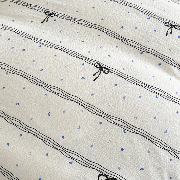 91家纺网 家纺一手货源 找家纺 爱洛家纺 2026新款印花皱皱纱四件套 雾蓝结语