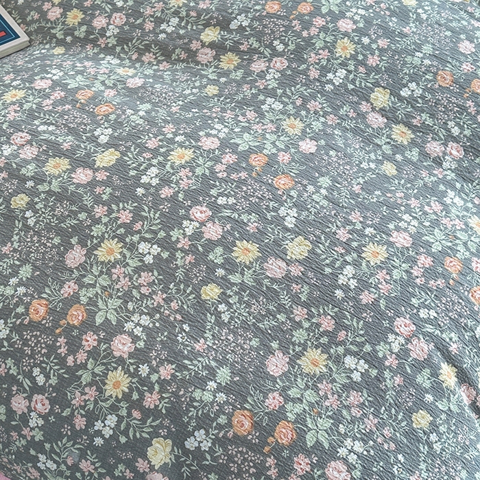 91家纺网 家纺一手货源 找家纺 爱洛家纺 2026新款印花皱皱纱四件套 深野碎樱