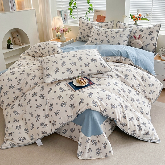 91家纺网 家纺一手货源 找家纺 爱洛家纺 2026新款印花皱皱纱四件套 云间蓝雾草