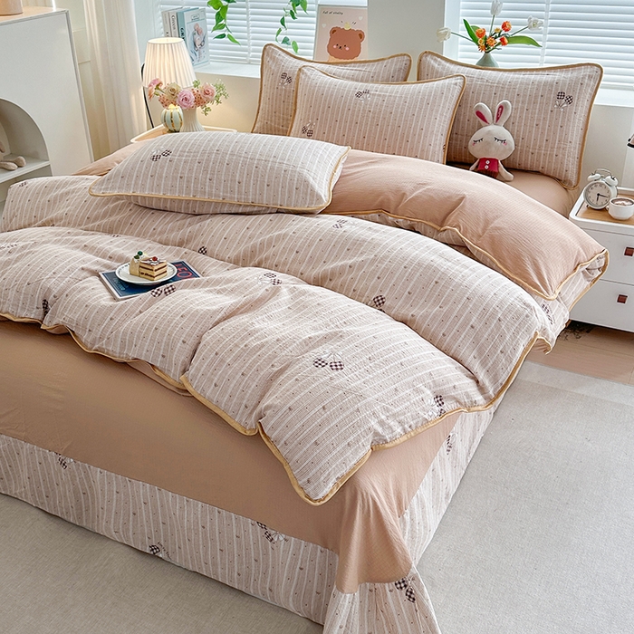 91家纺网 家纺一手货源 找家纺 爱洛家纺 2026新款印花皱皱纱四件套 云绒格间