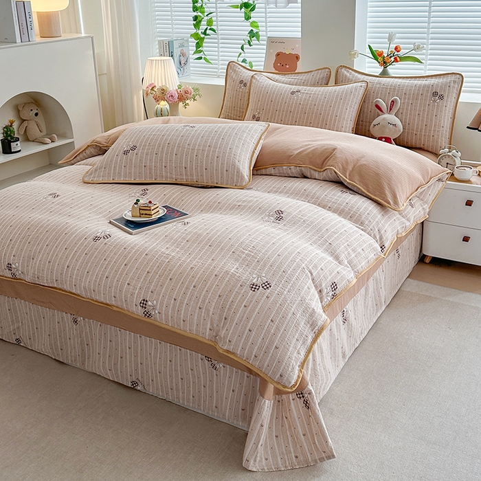 91家纺网 家纺一手货源 找家纺 爱洛家纺 2026新款印花皱皱纱四件套 云绒格间