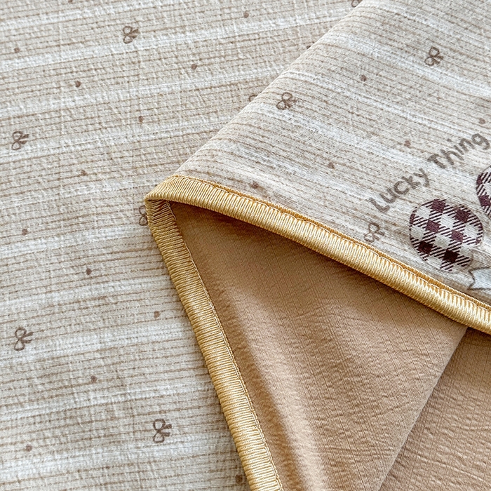 91家纺网 家纺一手货源 找家纺 爱洛家纺 2026新款印花皱皱纱四件套 云绒格间