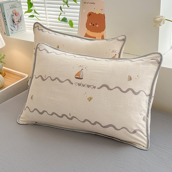 91家纺网 家纺一手货源 找家纺 爱洛家纺 2026新款印花皱皱纱四件套 雾蓝水波纹