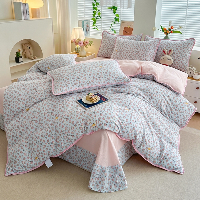 91家纺网 家纺一手货源 找家纺 爱洛家纺 2026新款印花皱皱纱四件套 青粉漫野