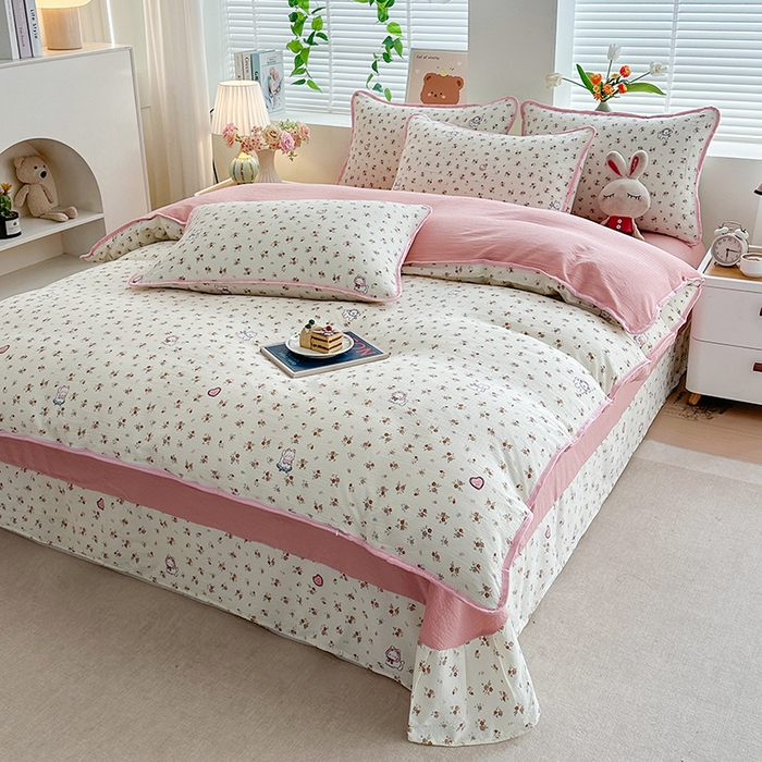 91家纺网 家纺一手货源 找家纺 爱洛家纺 2026新款印花皱皱纱四件套 奶糖花小兔