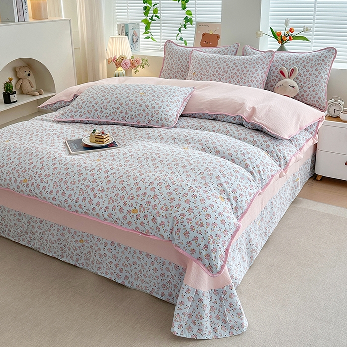 91家纺网 家纺一手货源 找家纺 爱洛家纺 2026新款印花皱皱纱四件套 青粉漫野