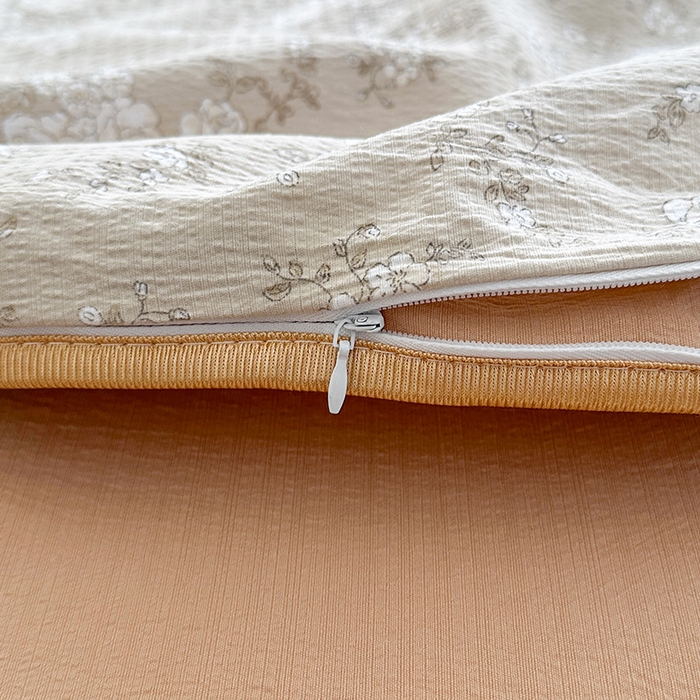 91家纺网 家纺一手货源 找家纺 爱洛家纺 2026新款印花皱皱纱四件套 暖棕枝雪