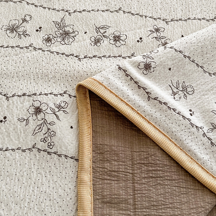 91家纺网 家纺一手货源 找家纺 爱洛家纺 2026新款印花皱皱纱四件套 棕痕谍影