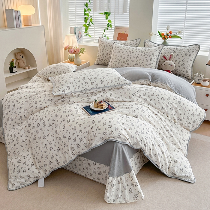 91家纺网 家纺一手货源 找家纺 爱洛家纺 2026新款印花皱皱纱四件套 云隙青叶