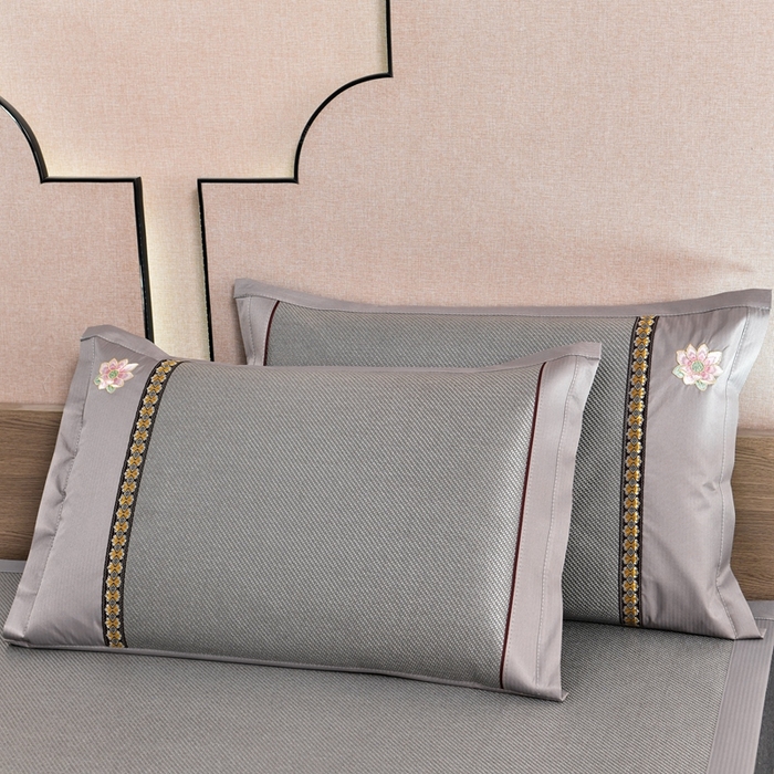 91家纺网 家纺一手货源 找家纺 娜朵家纺 2026新款荷塘月色冰藤双面席-床席款 荷塘月色-冰藤银灰