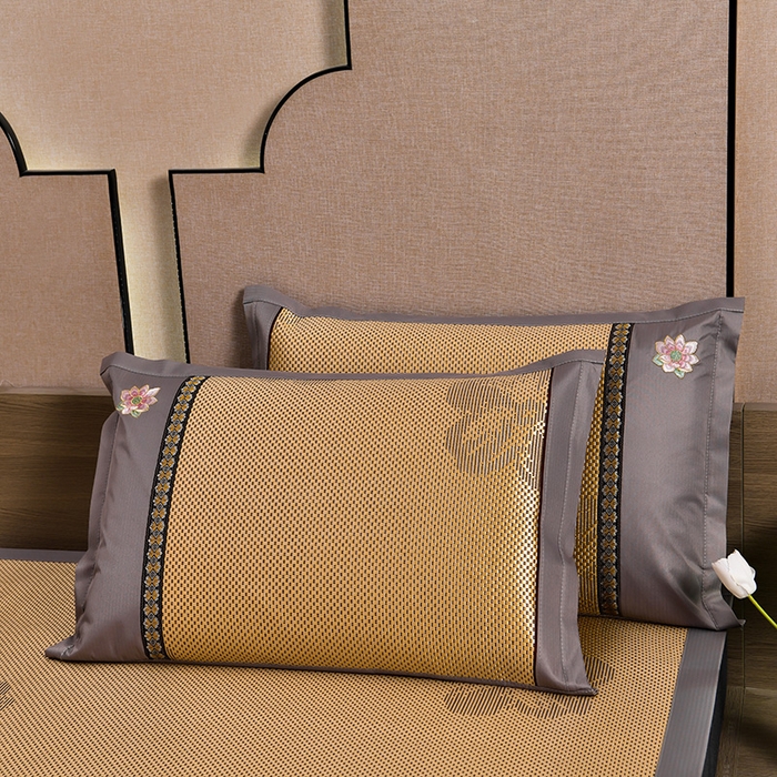 91家纺网 家纺一手货源 找家纺 娜朵家纺 2026新款荷塘月色冰藤双面席-床席款 荷塘月色提花金