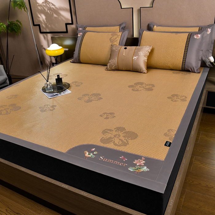 91家纺网 家纺一手货源 找家纺 娜朵家纺 2026新款荷塘月色冰藤双面席-床席款 荷塘月色提花金