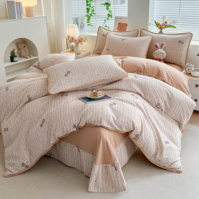 91家纺网 家纺一手货源 找家纺 爱洛家纺 2026新款印花皱皱纱四件套 云绒格间