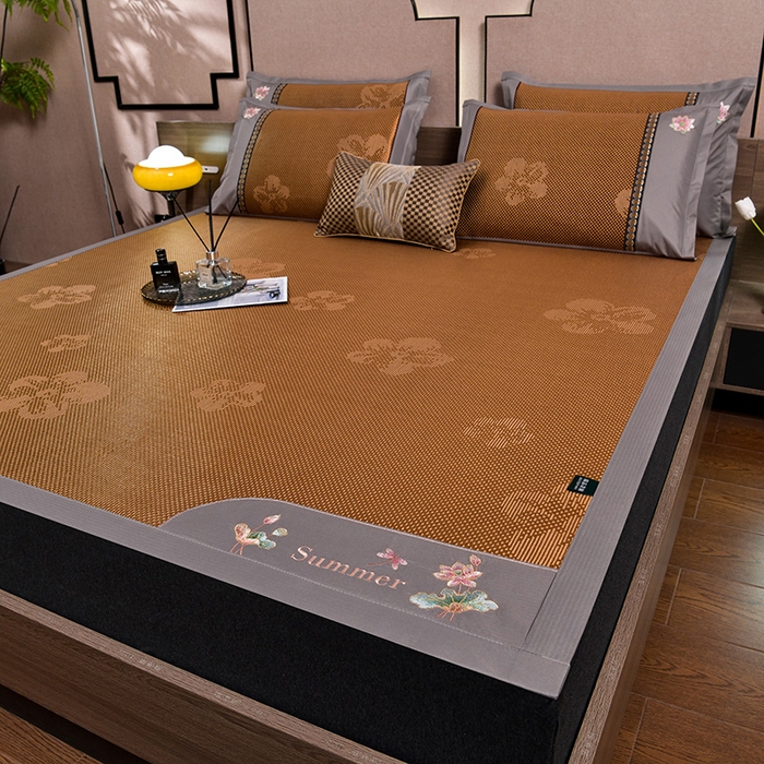 91家纺网 家纺一手货源 找家纺 娜朵家纺 2026新款荷塘月色冰藤双面席-床席款 荷塘月色提花咖